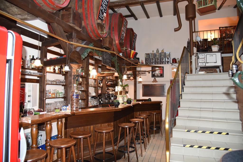 Hotel An Der Alten Porzelline 노이하우스암렌웨그 외부 사진
